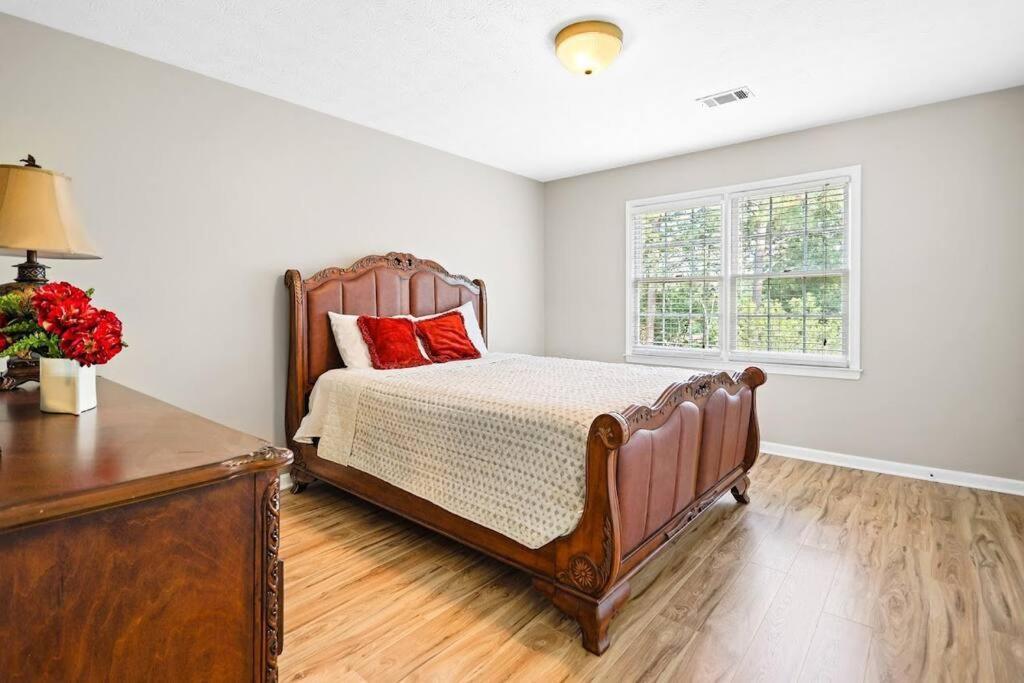 Lovely 5Bed, 3-Fullbath ! 5Min To Free Way I-85 Lawrenceville Esterno foto