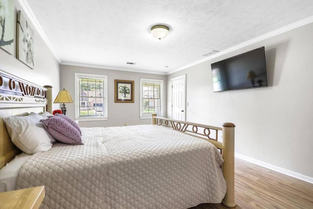 Lovely 5Bed, 3-Fullbath ! 5Min To Free Way I-85 Lawrenceville Esterno foto