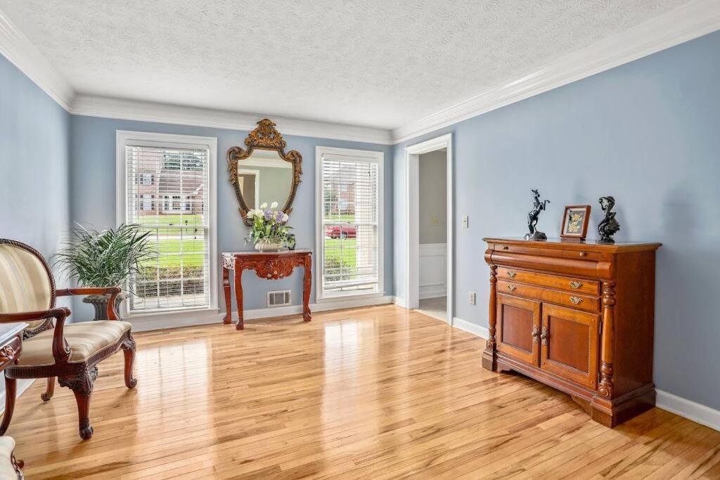 Lovely 5Bed, 3-Fullbath ! 5Min To Free Way I-85 Lawrenceville Esterno foto